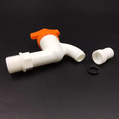 糸の壁に取り付けられたプラスチック蛇口のコックが付いている速いABSプラスチック コック