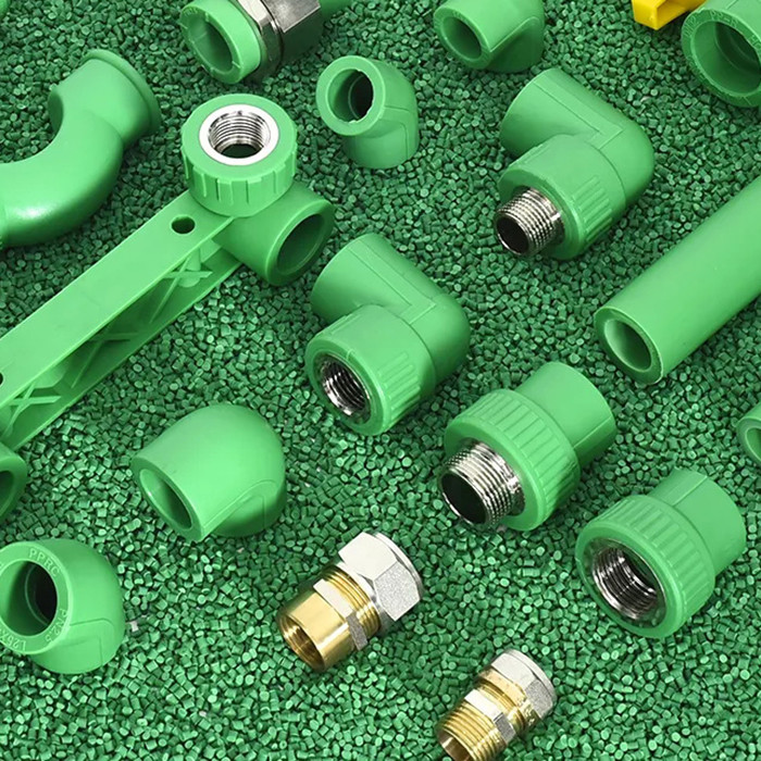 1/2のインチPPRの肘25mm PPRの男性は肘のプラスチック管付属品に通した